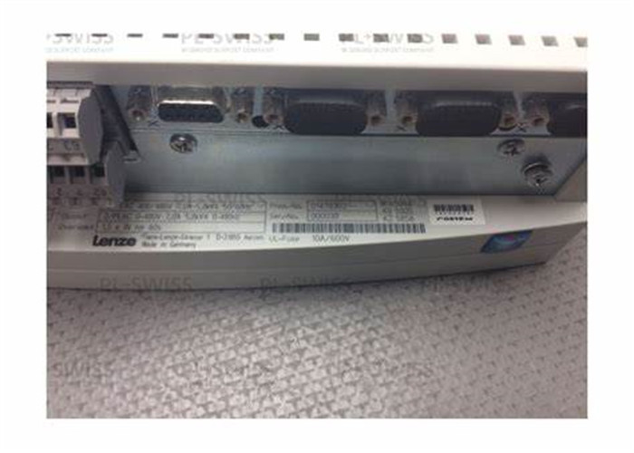 EVS9324-ET Servocontrolador Lenze SERIE 9300 400/480 VAC 3.0 KW 4 HP