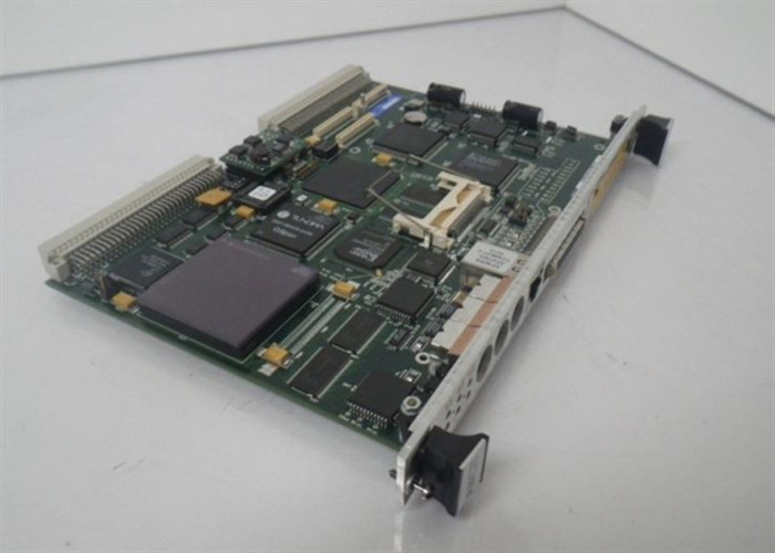 IC694MDL940 GE FANUC Modulo de salida de voltaje CA/CC 24 voltios CC