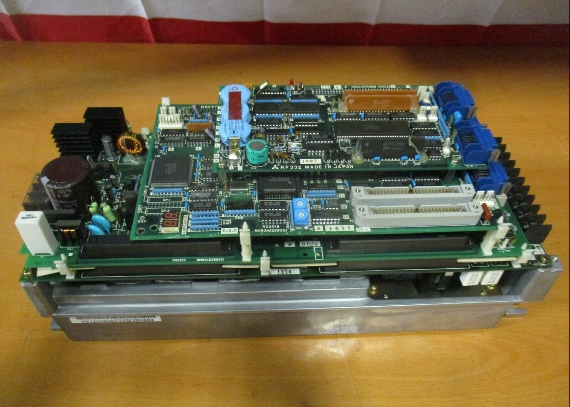Mitsubishi MR-S12-80A-Z33 SERVO DRIVE SERVO AMP AC SERVO DRIVE TARJETA OPCIONAL DE 2 EJES