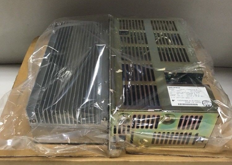 YASKAWA CACR-IR44SFBY8 AC Motor Drive 4.4 KW Capacidad de 3 fases 50/60 Hz 24 AMP
