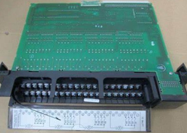 El módulo Ge Fanuc IC693MDL930 es un módulo Ge Fanuc de 6 puntos de entrada y salida serie 90-30 Plcs